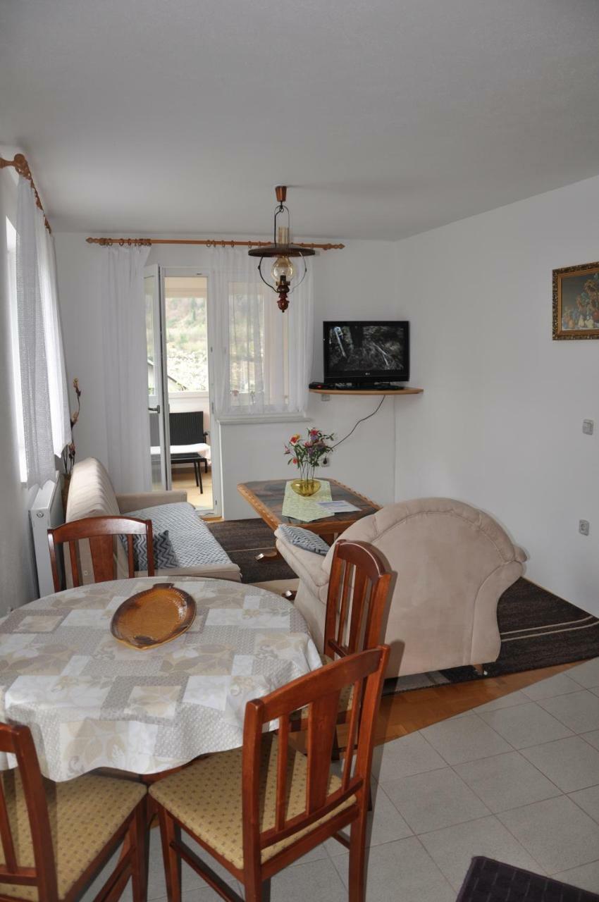 Hotel Rezidenca Ervin Jesenice Exteriér fotografie